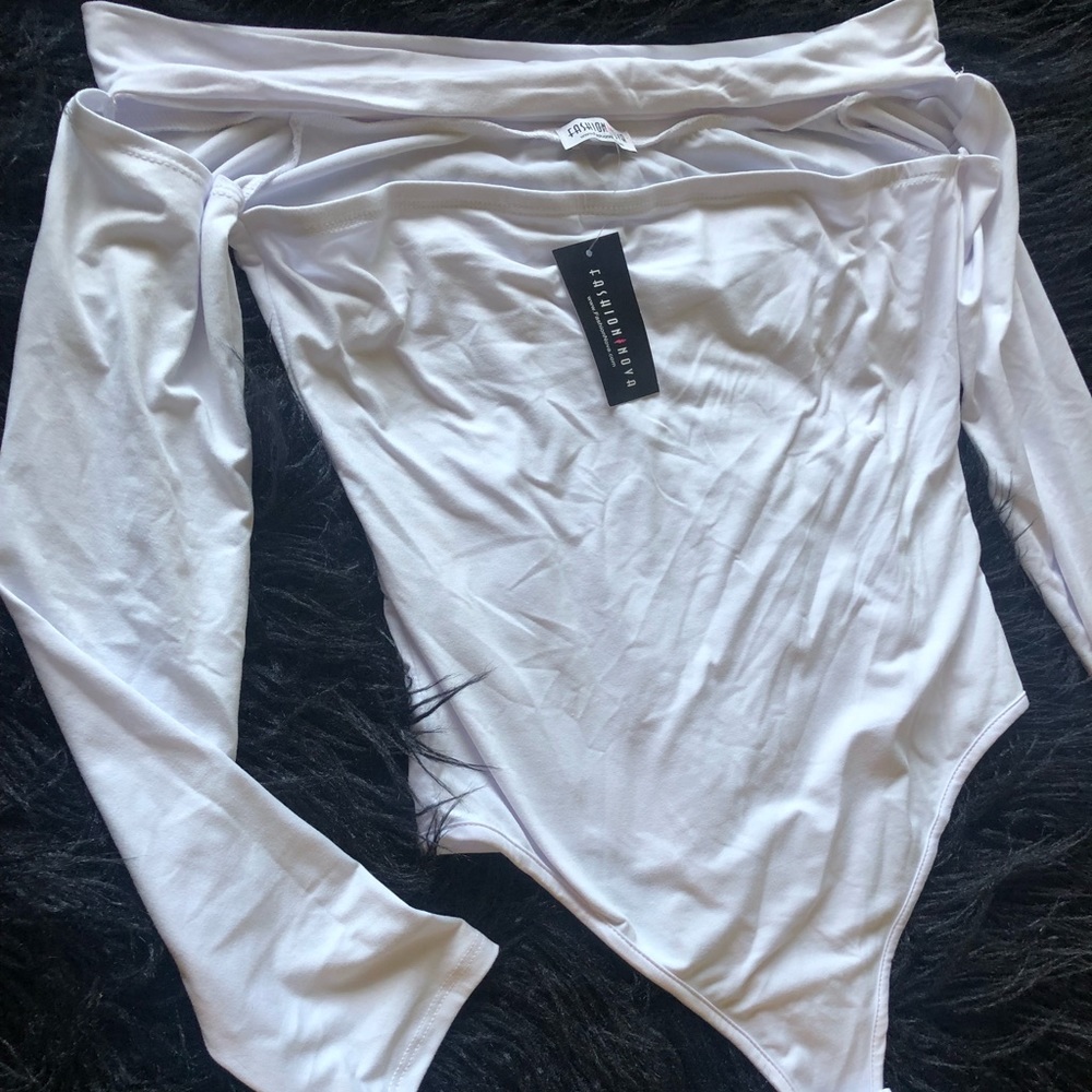 White long sleeve bodysuit brand new with tag